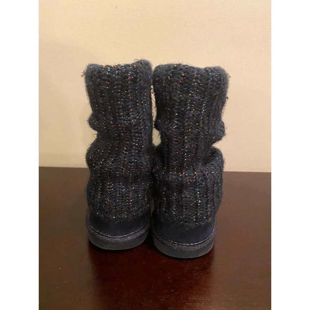 Navy blue boots rainbow threading
